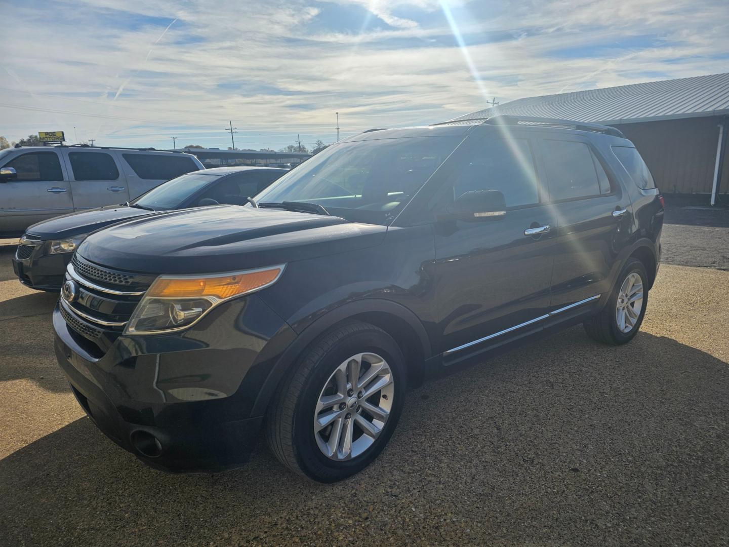 2014 BLACK Ford Explorer Limited FWD (1FM5K7F89EG) with an 3.5L V6 DOHC 24V engine, 6-Speed Automatic transmission, located at 533 S Seven Points BLVD, Seven Points, TX, 75143, (430) 255-4030, 32.313999, -96.209351 - Photo#0